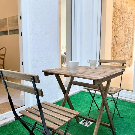 Out Villa Lissabon